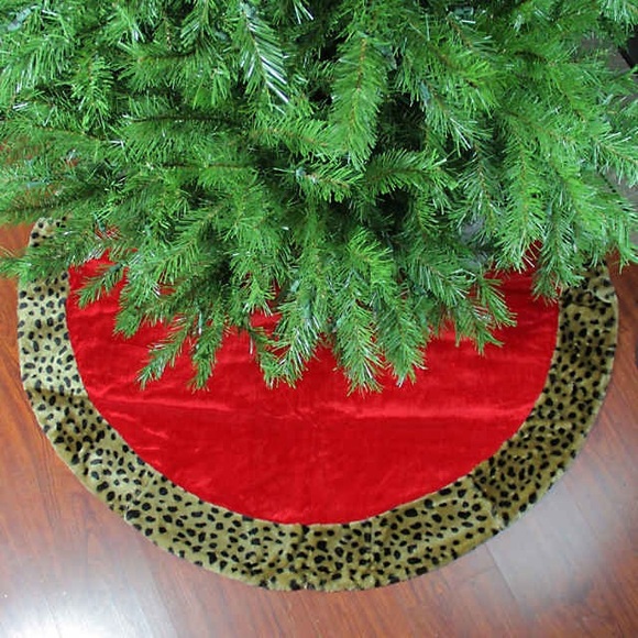 Tree Skirt: Animal Print and Red Velvet Christmas Tree Skirt. New - Picture 3 of 7